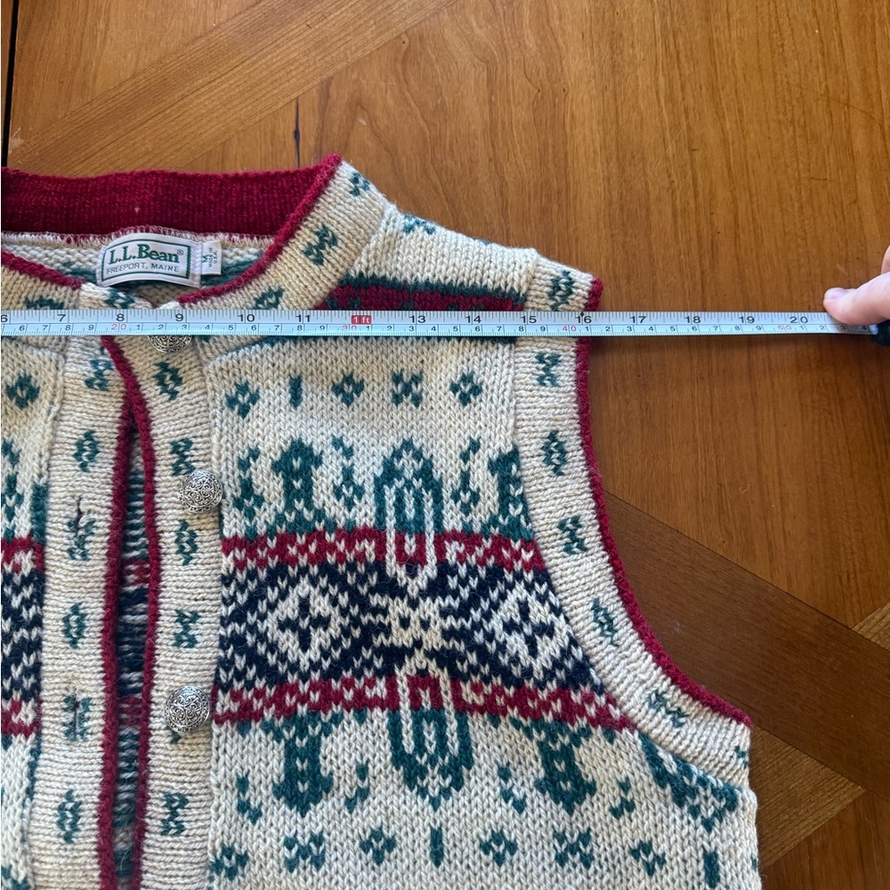 Vintage L.L. Bean Fair Isle Knit Vest - Picture 10 of 10